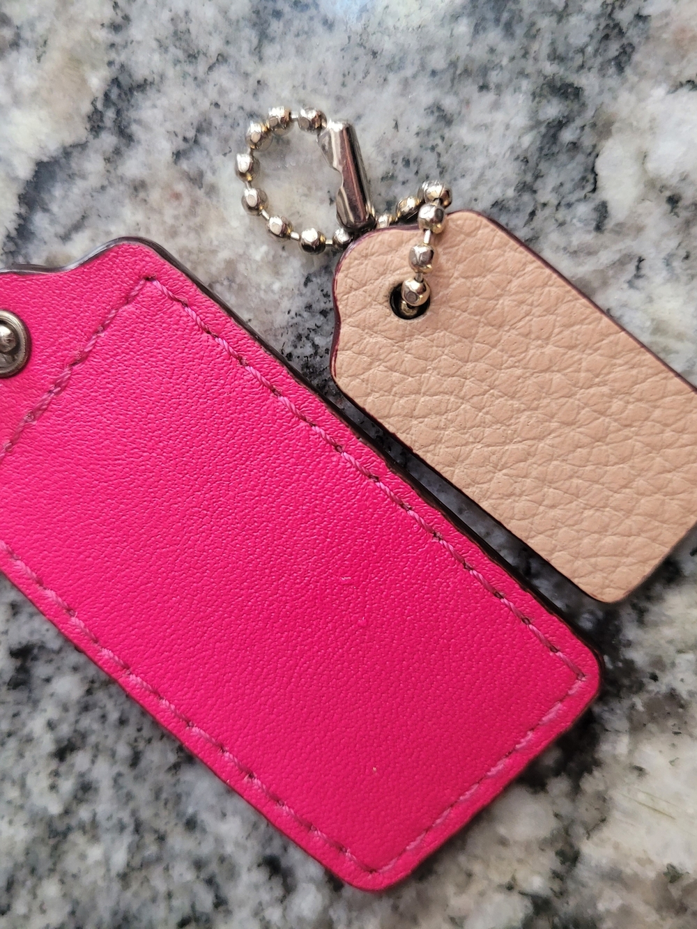 Coach Tag Set - Picture 4 of 6